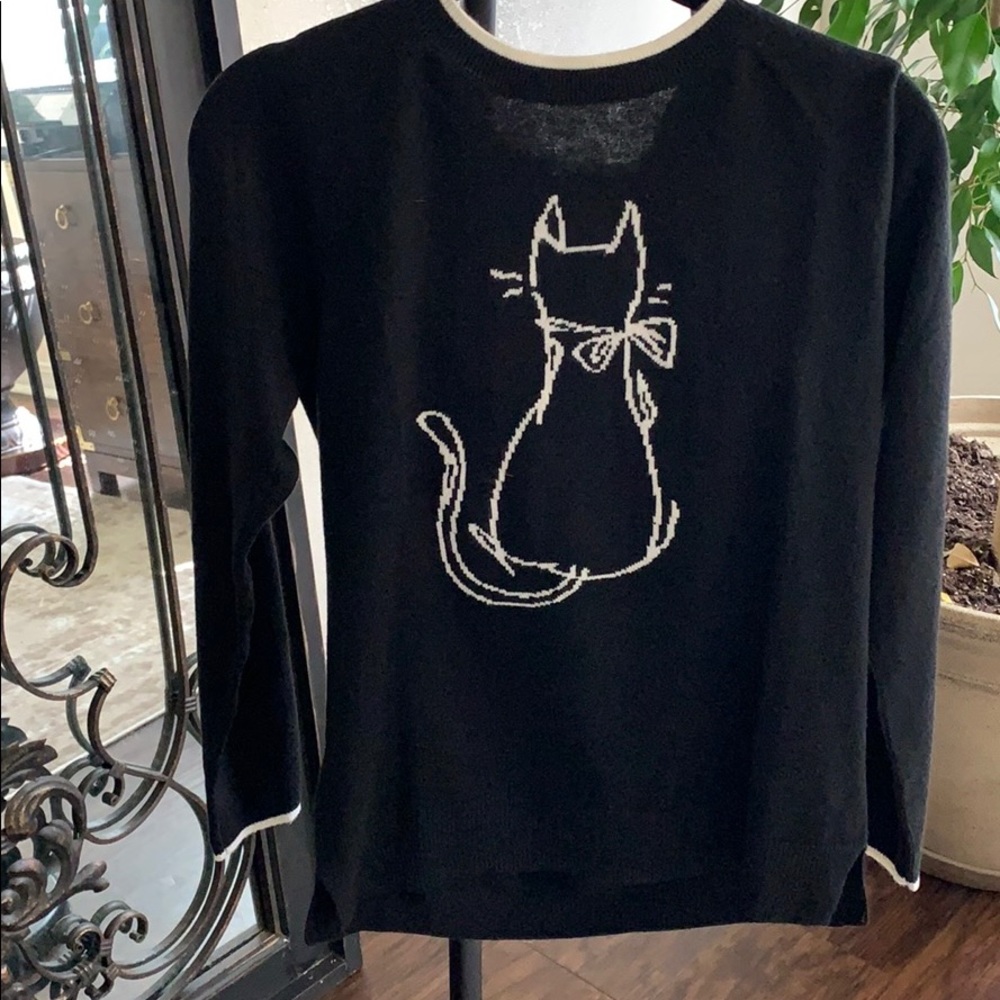 Lightweight Sweater Like New Worn Once